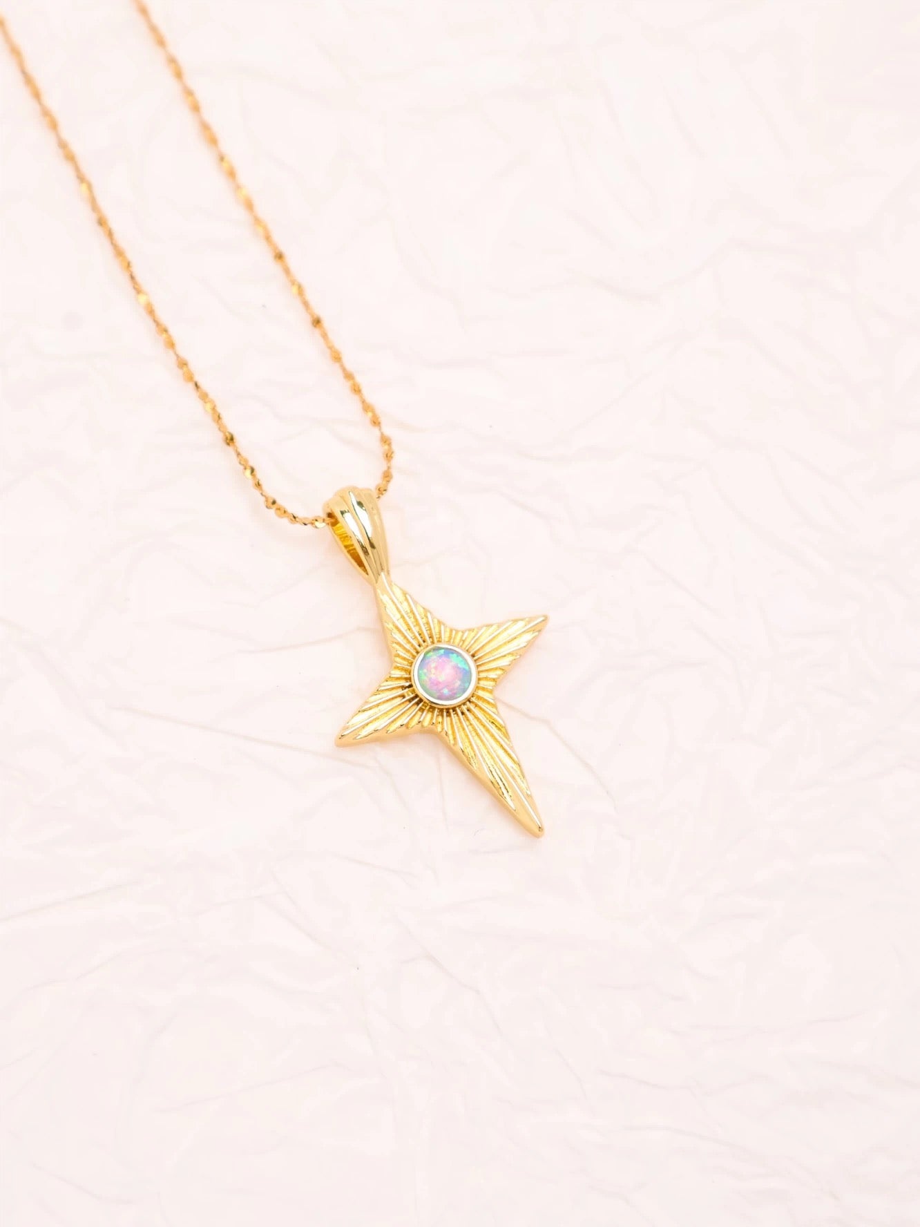 Star (blue) mysterious pendant necklace